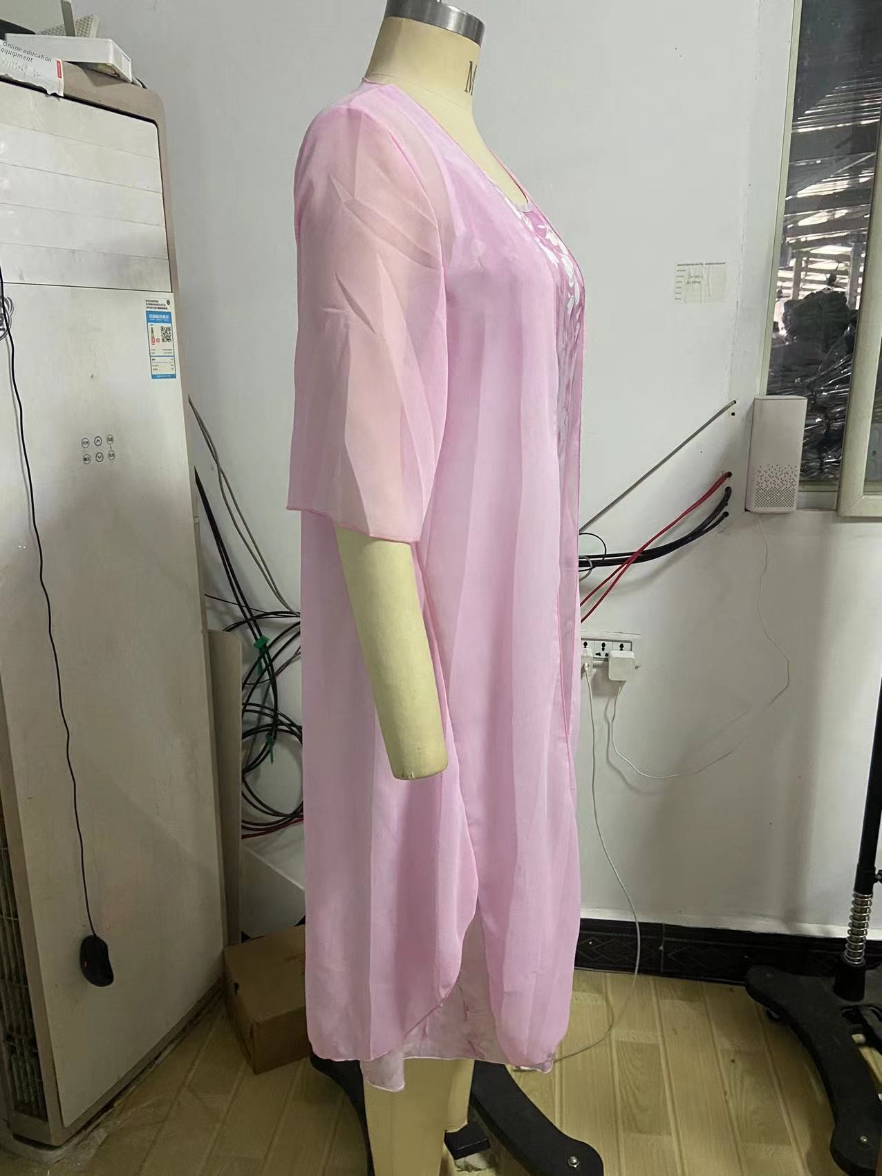 Slim-Fit Crewneck Maxi Dress - travel-friendly look