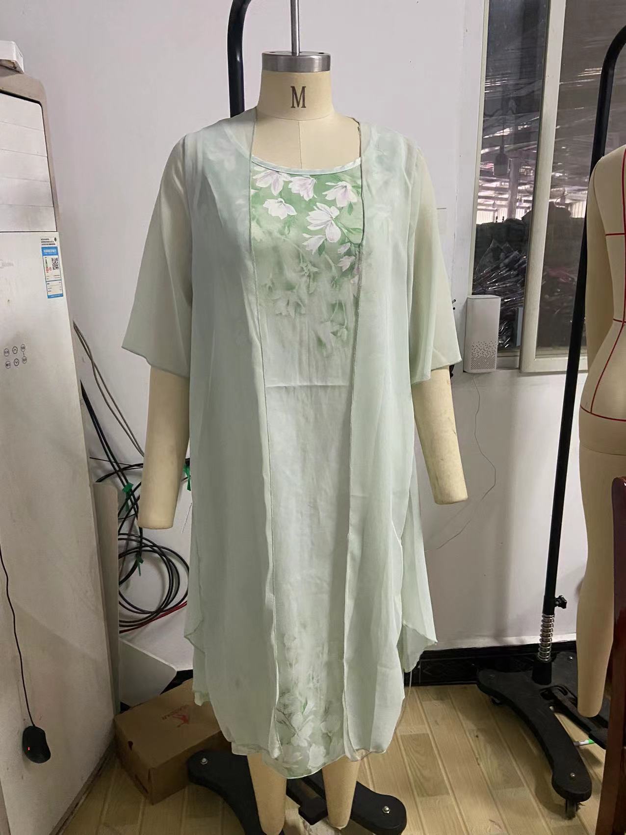 Slim-Fit Crewneck Maxi Dress - casual look