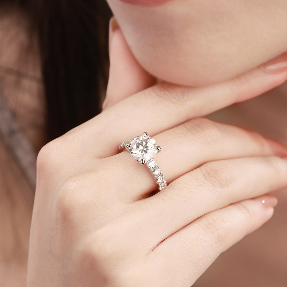 Moissanite ring brilliance close-up