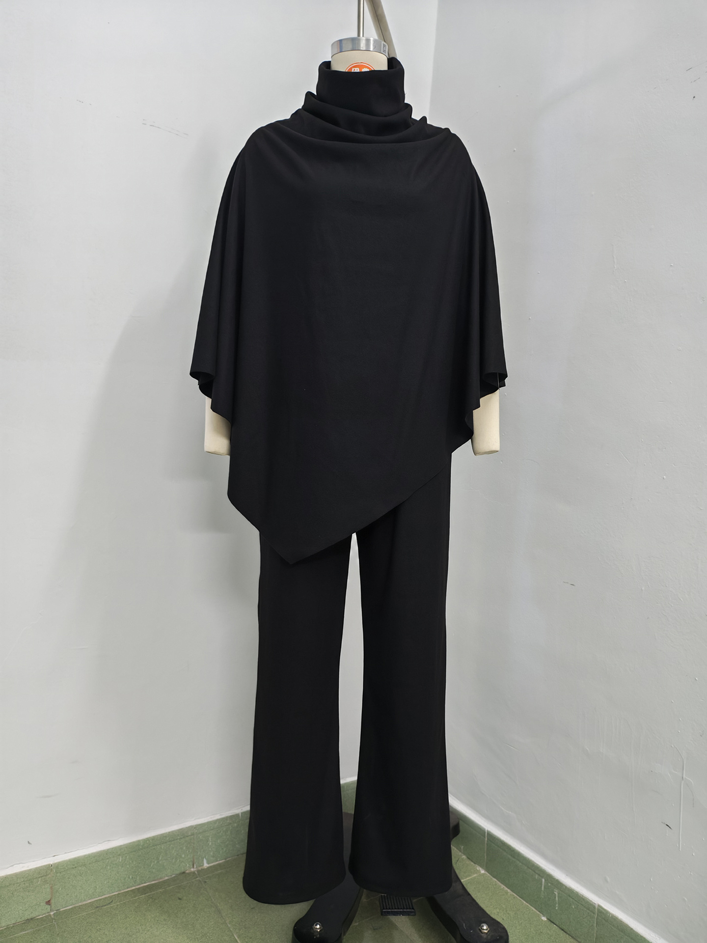 Women'S Autumn And Winter German Velvet Pile Collar Cape Top Wide Leg Pants Two-Piece Set