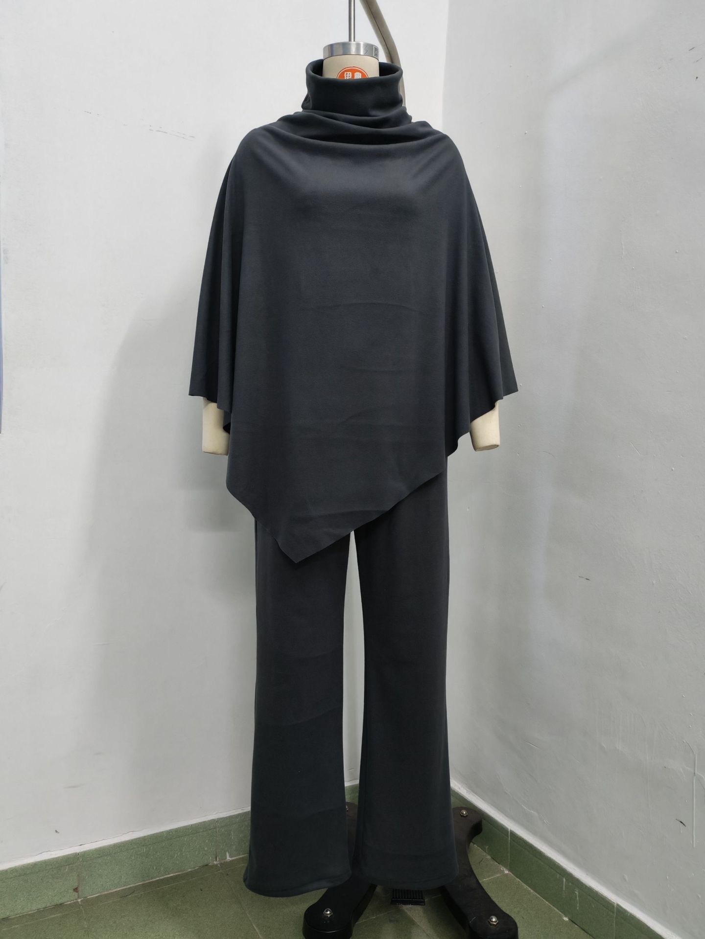 Women'S Autumn And Winter German Velvet Pile Collar Cape Top Wide Leg Pants Two-Piece Set