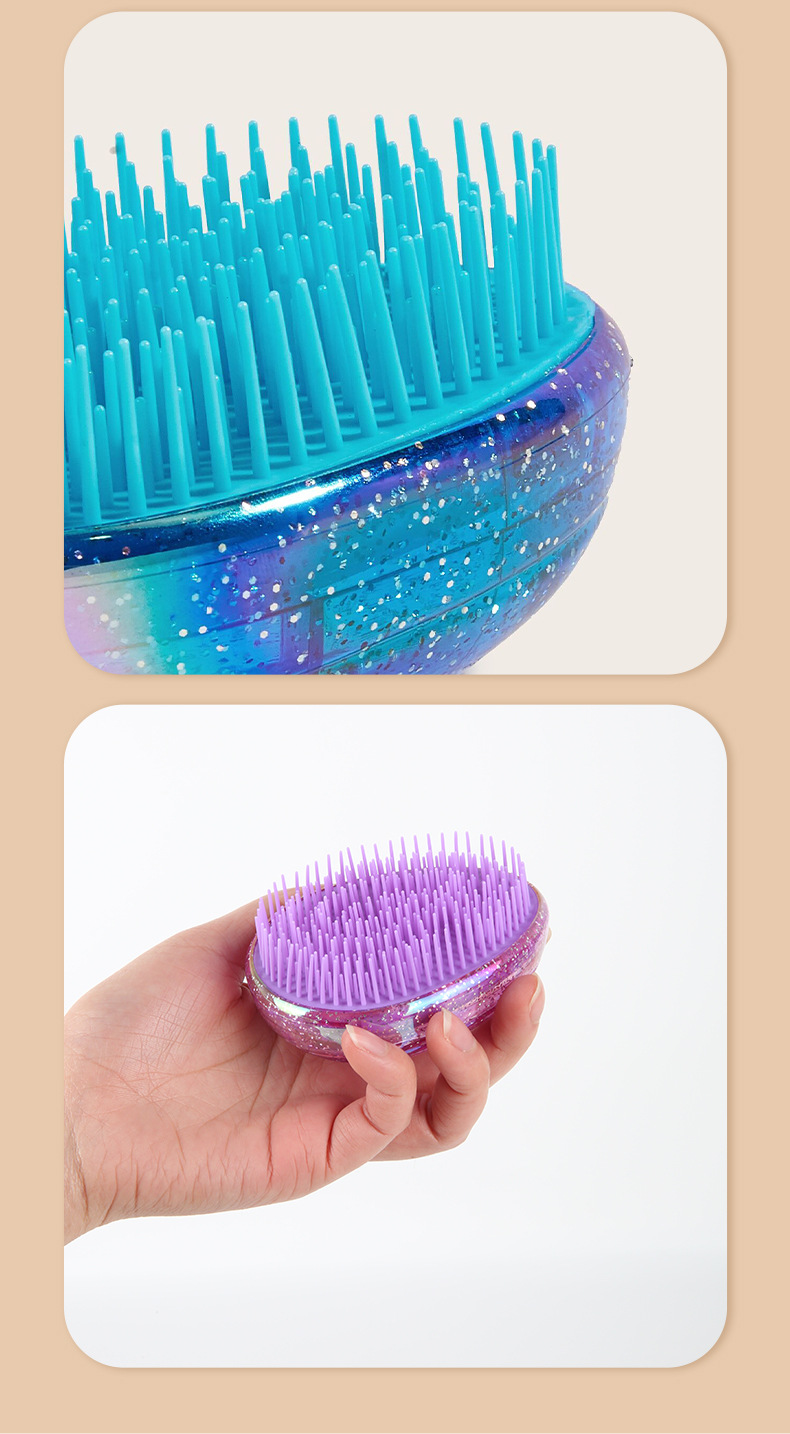 Peigne massant en action