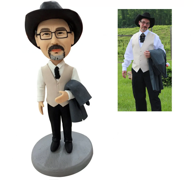 Customizable 1 Person Custom Bobblehead With Engraved Text